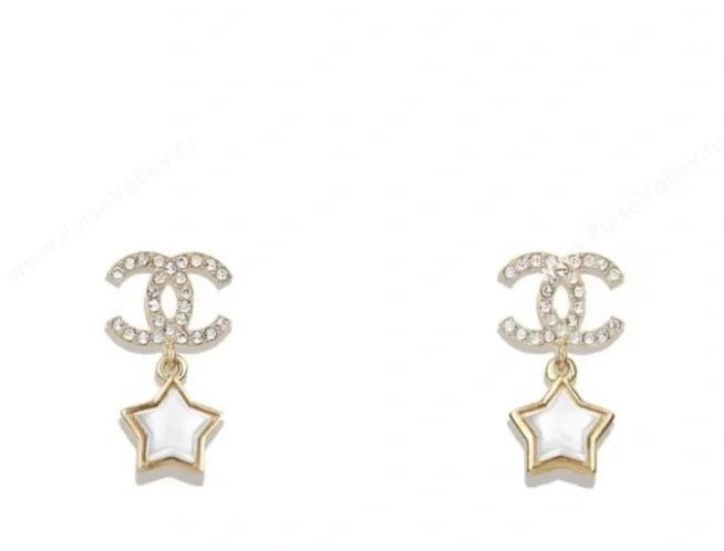 Chanel Metal Strass Star Pendant Earrings 2024 (YF-24011331)