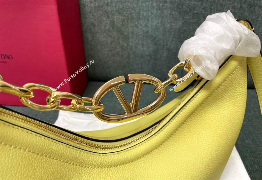 Valentino Small Vlogo Moon Hobo Bag In grainy calfskin Yellow With Chain (jindong-24011504)