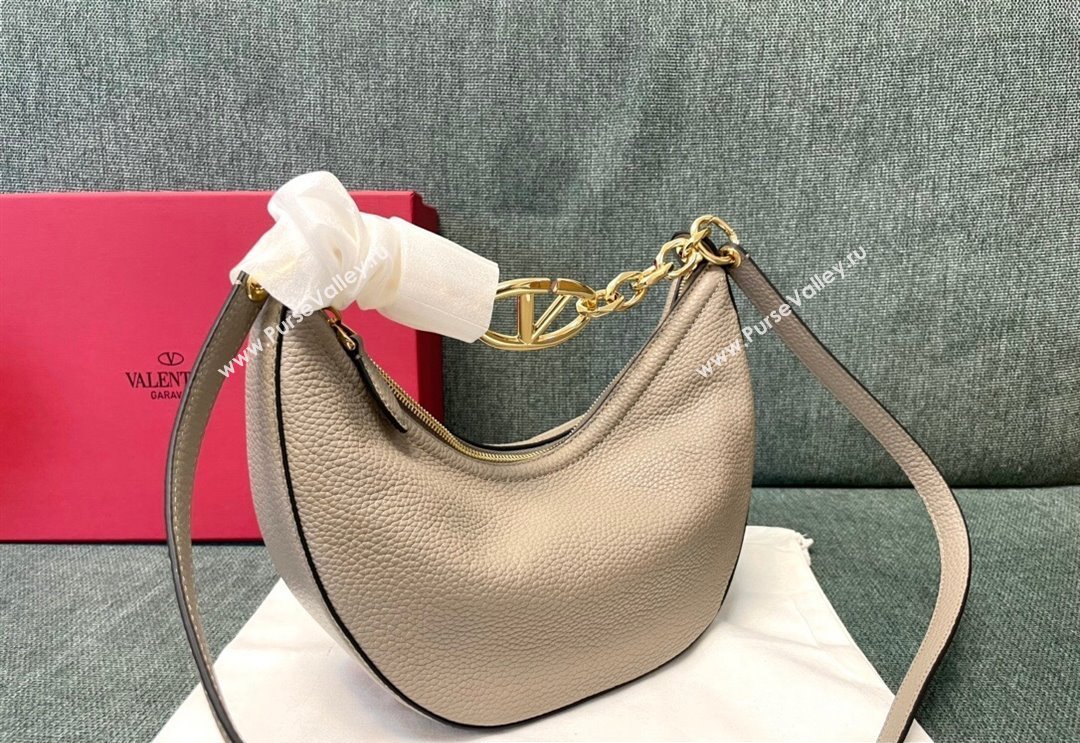 Valentino Small Vlogo Moon Hobo Bag In grainy calfskin Pale Gray With Chain (jindong-24011503)