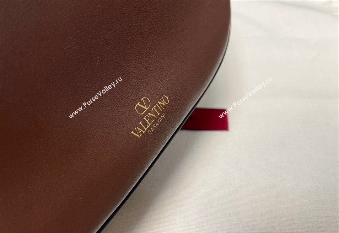 Valentino Small Vlogo Moon Hobo Bag In NAPPA LEATHER Coffee With Chain (jindong-24011506)