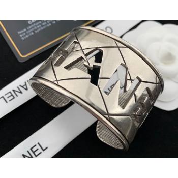 Chanel Metal Cuff Bracelet 10 2024 (YF-24011370)