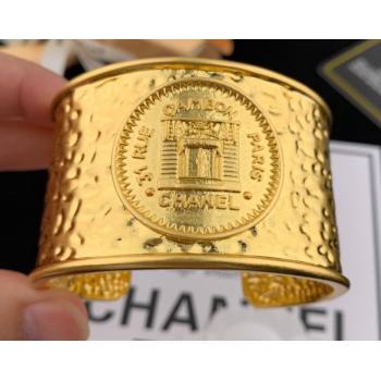 Chanel Metal Cuff Bracelet 07 2024 (YF-24011367)