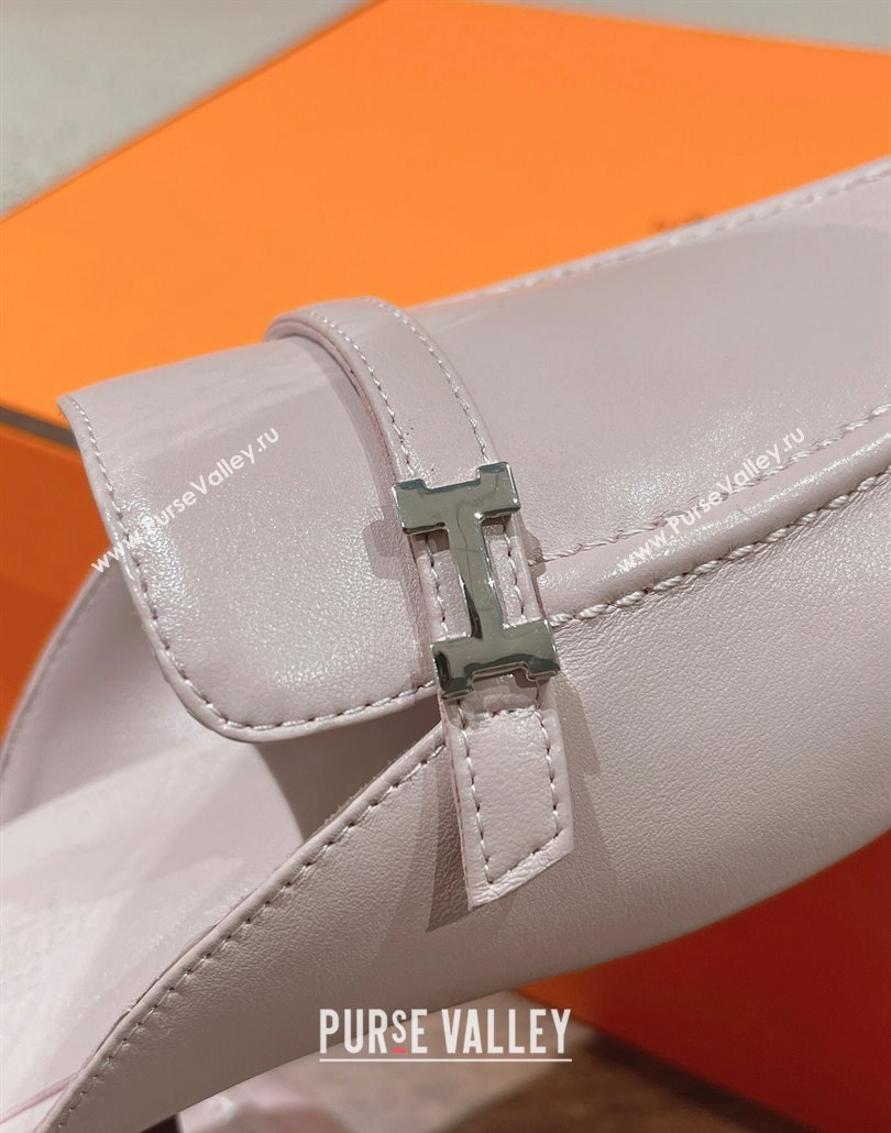 Hermes Groupie mules Light Pink in goatskin with palladium-plated Paris buckle (modeng-24011603)