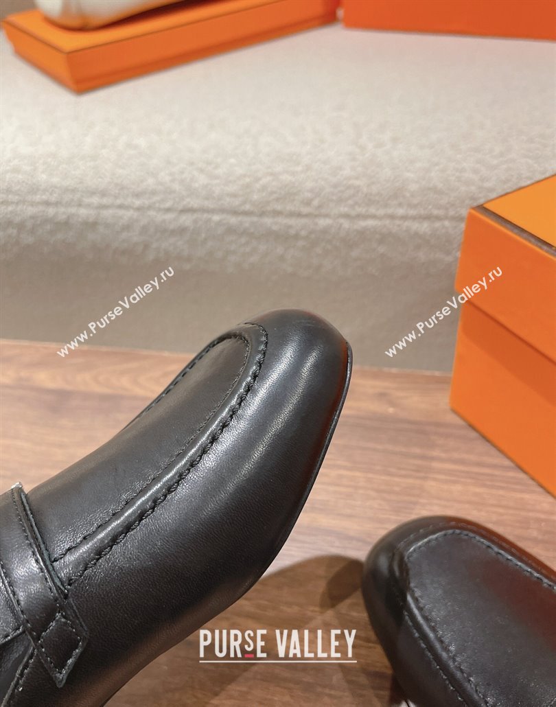 Hermes Groupie mules Black in goatskin with palladium-plated Paris buckle (modeng-24011601)