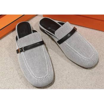 Hermes Groupie mules in H canvas and calfskin with miniature permabrass-plated Paris buckle (modeng-24011604)