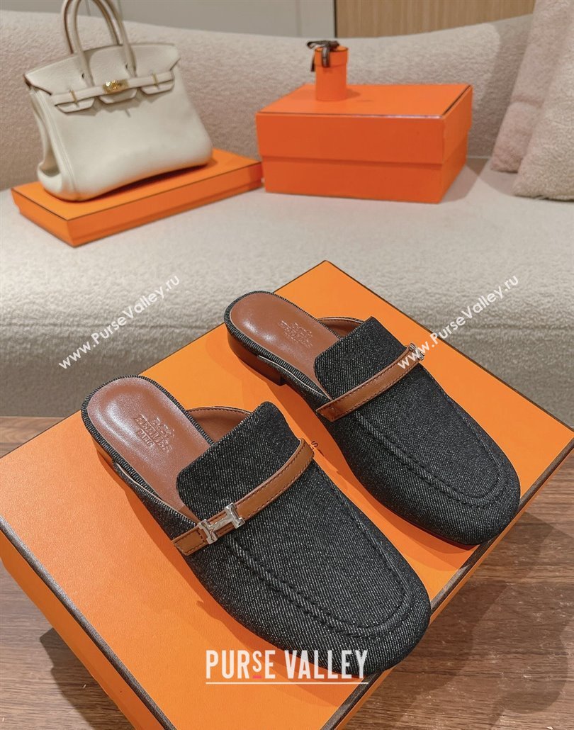 Hermes Groupie mules in denim Black and calfskin with miniature permabrass-plated Paris buckle (modeng-24011605)