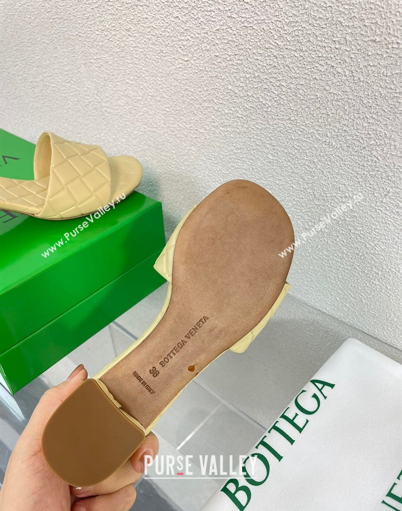 Bottega Veneta Heel 4.5cm Leather Amy mules with Intreccio pattern Beige 2024 (kaola-24011634)