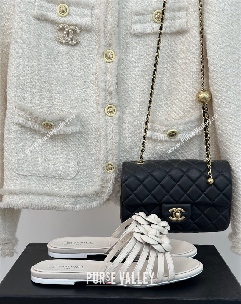 Chanel Lambskin tubular Mules with Camellia White 2024 (modeng-24011829)