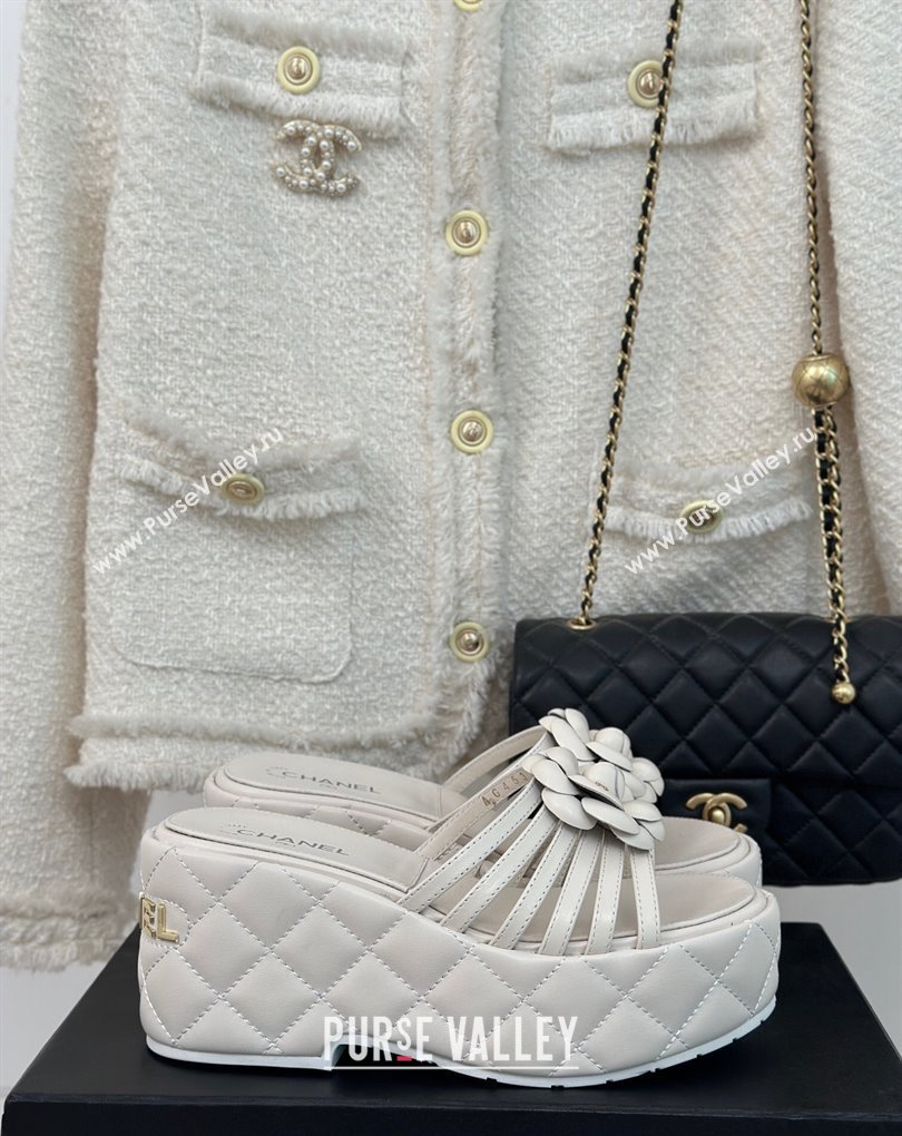 Chanel Lambskin tubular Platform Mules with Camellia White 2024 (modeng-24011826)