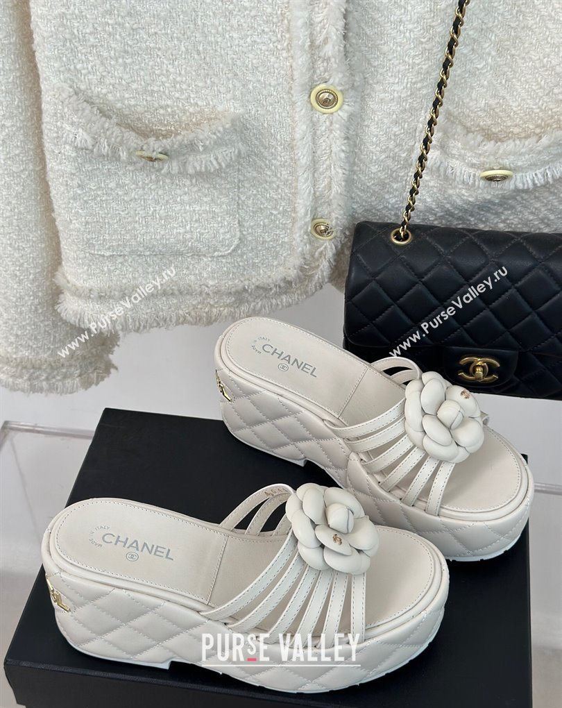 Chanel Lambskin tubular Platform Mules with Camellia White 2024 (modeng-24011826)