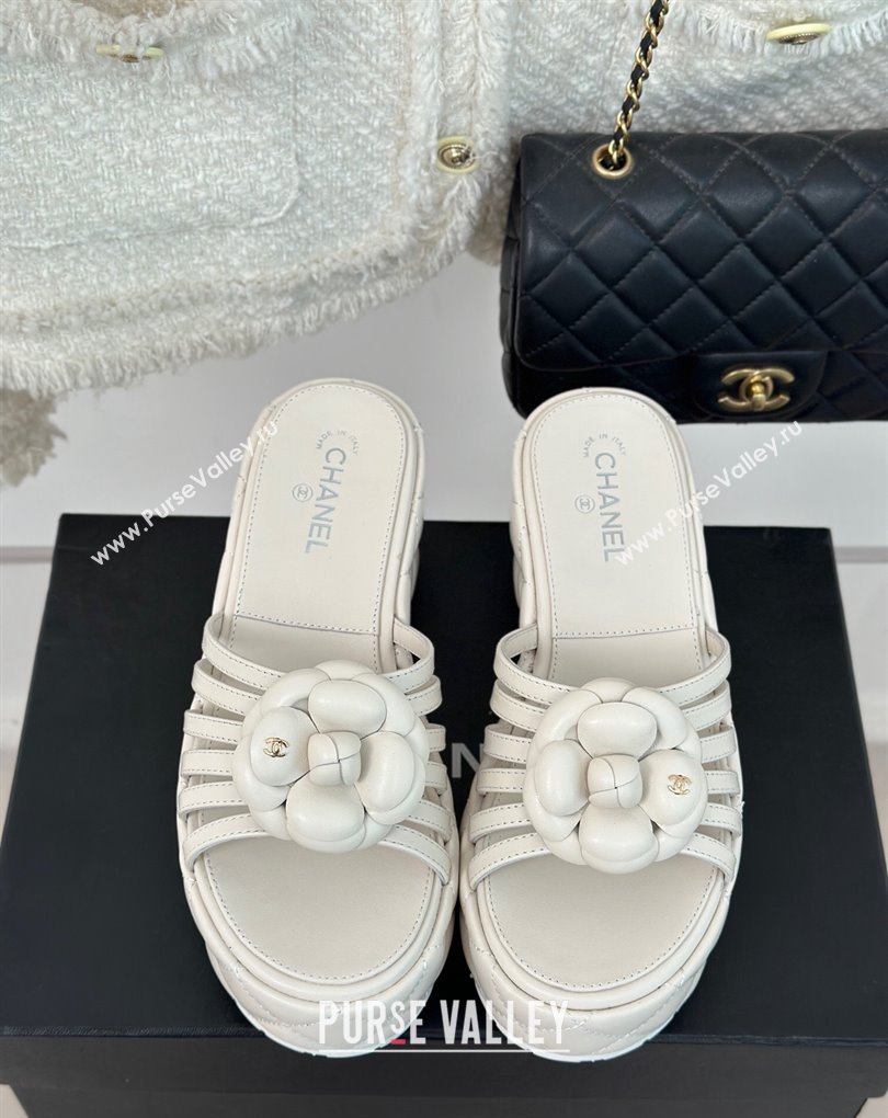 Chanel Lambskin tubular Platform Mules with Camellia White 2024 (modeng-24011826)