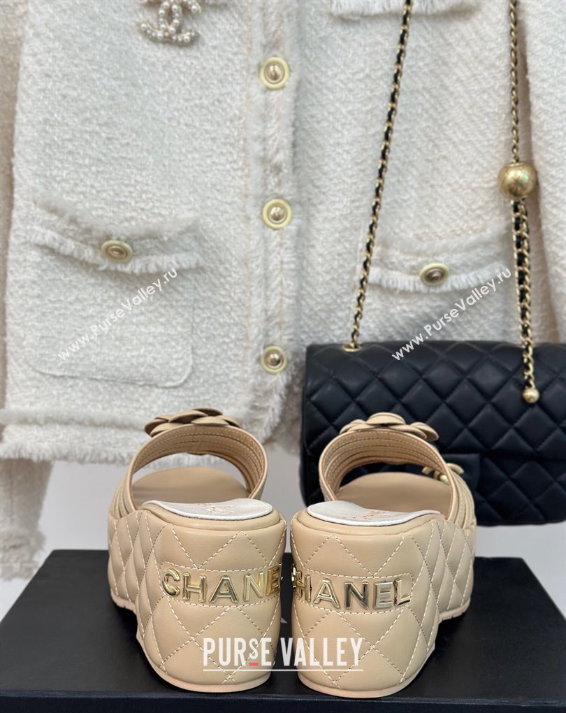 Chanel Lambskin tubular Platform Mules with Camellia Beige 2024 (modeng-24011827)