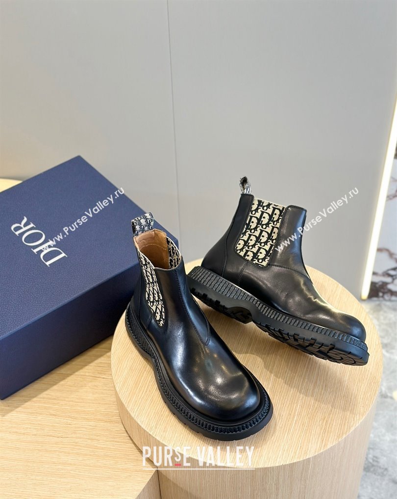 Dior Explorer Chelsea Mens Boots in Calfskin with Dior Oblique Motif 08 (shouhe-24011908)