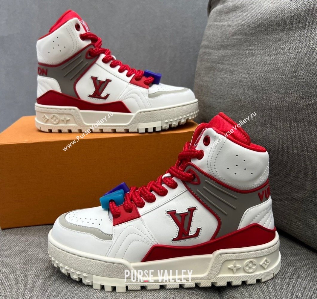 Louis Vuitton Mens LV Trainer Sneaker Boots 08 (shouhe-24011938)