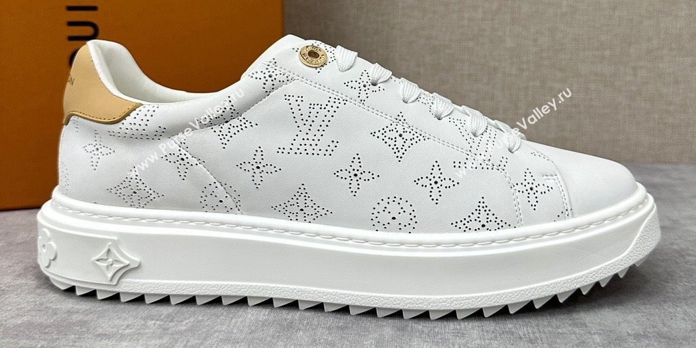 Louis Vuitton Perforated calf leather Time Out Women/Men Sneakers White (shouhe-24011953)