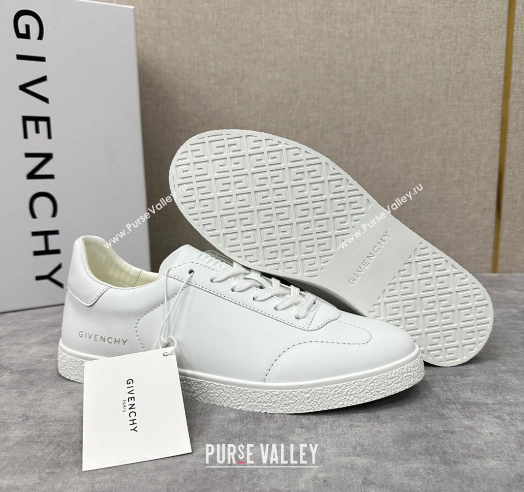 Givenchy Town Mens Sneakers in leather White (shouhe-240119h39)