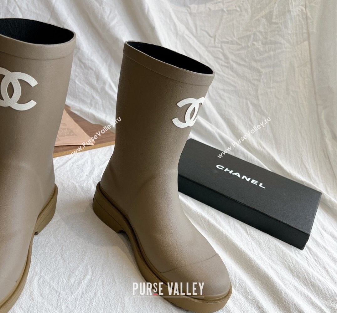 Cheap Sale Chanel CC Logo Rubber Rain Ankle Boots Khaki Green (guodong-24012306)