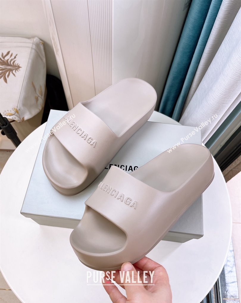 Cheap Sale Balenciaga Chunky Slide Sandals in Light Gray rubber (guodong-24012402)