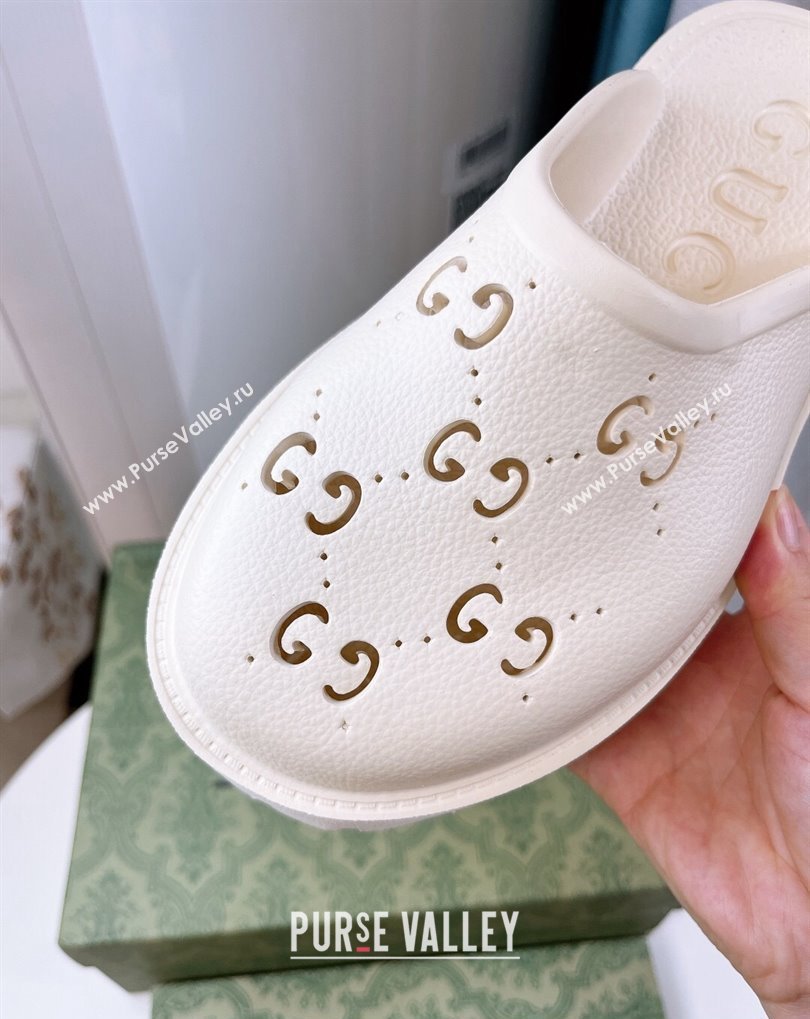 Cheap Sale Gucci perforated GG rubber platform slip-on sandals White (guodong-24012422)