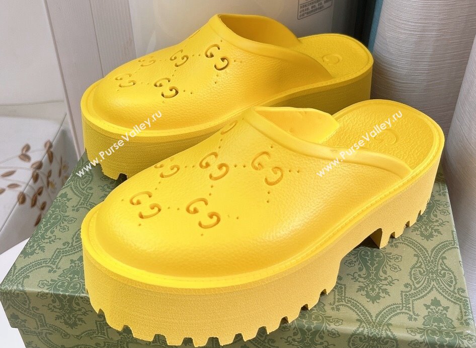 Cheap Sale Gucci perforated GG rubber platform slip-on sandals Yellow (guodong-24012427)