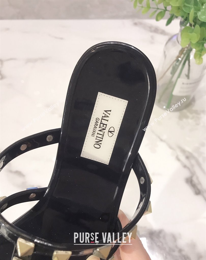 Cheap Sale Valentino Rubber Rockstud Thong Flat Sandals Black (guodong-24012453)