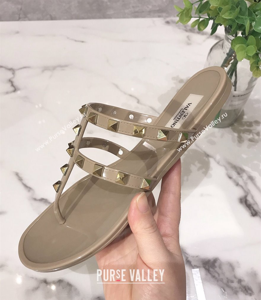 Cheap Sale Valentino Rubber Rockstud Thong Flat Sandals Nude (guodong-24012454)