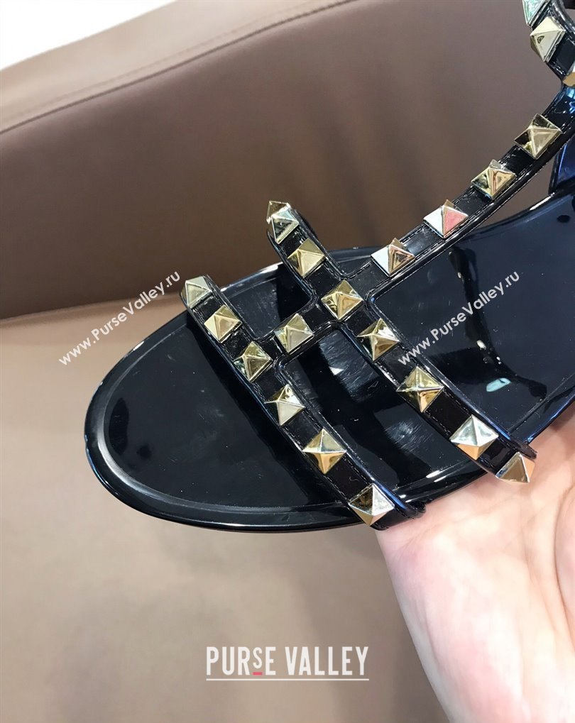 Cheap Sale Valentino Rubber Rockstud Flat Sandals Black (guodong-24012451)