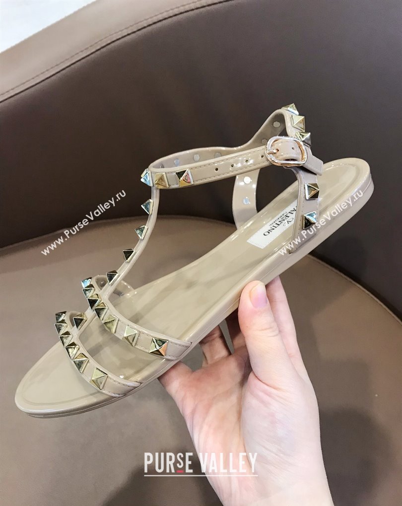 Cheap Sale Valentino Rubber Rockstud Flat Sandals Nude (guodong-24012452)