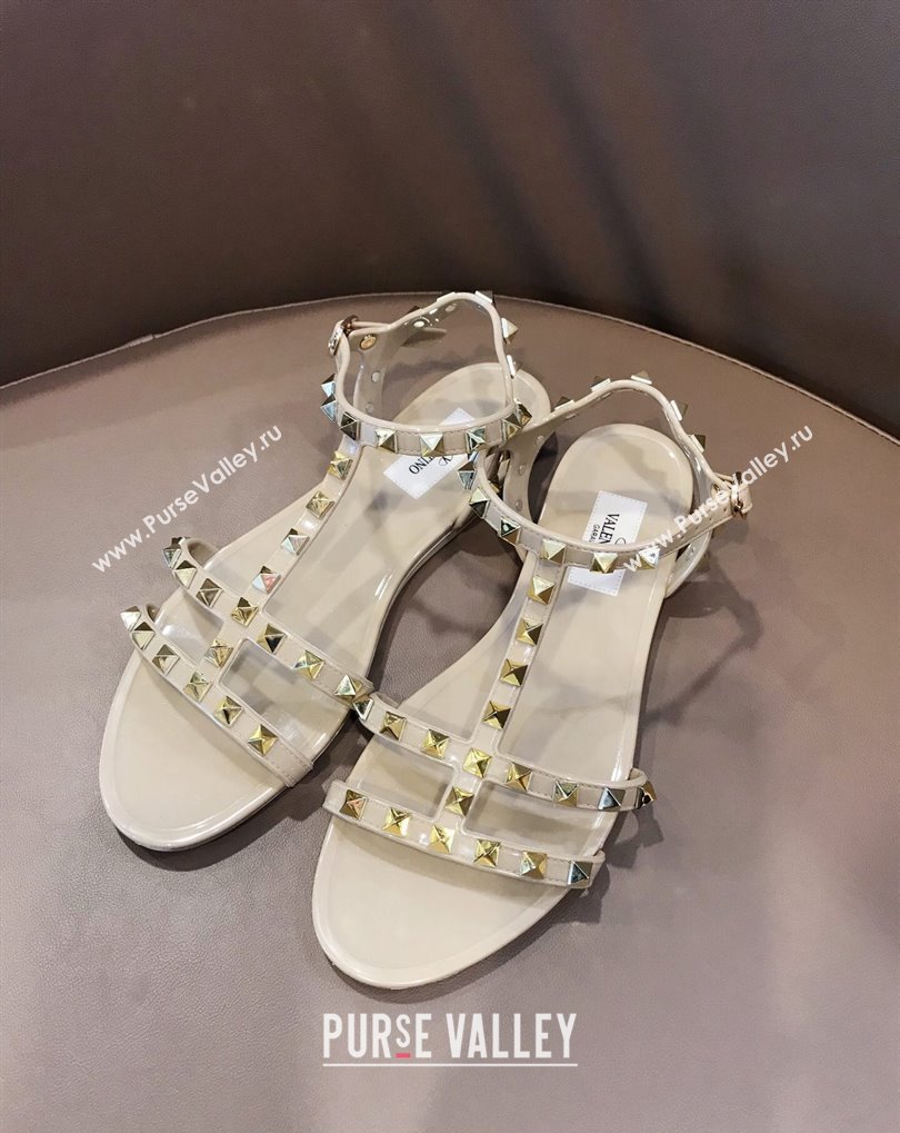 Cheap Sale Valentino Rubber Rockstud Flat Sandals Nude (guodong-24012452)