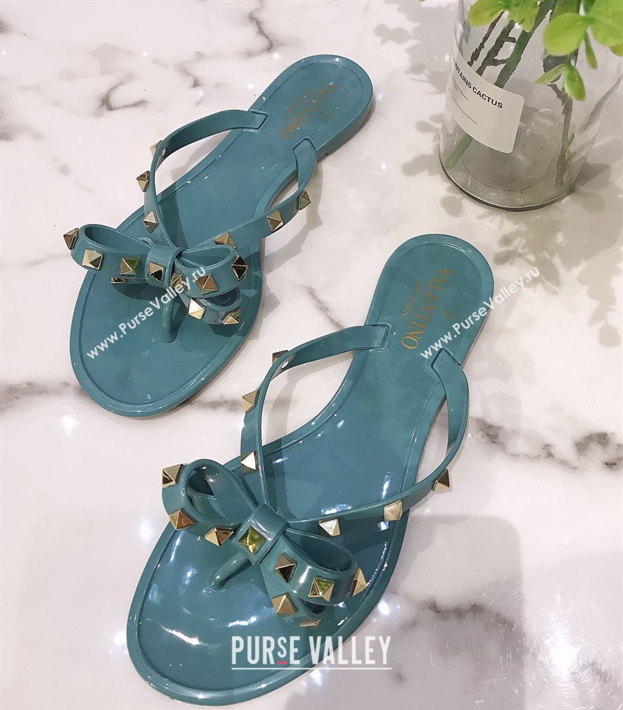 Cheap Sale Valentino Rubber Rockstud Thong PVC Flip Flops with Bow Blue (guodong-24012458)