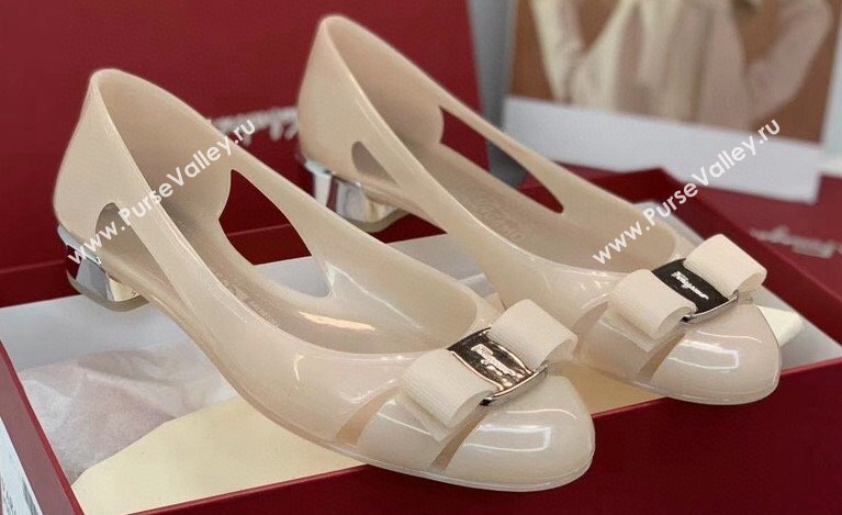 Cheap Sale Ferragamo rubber Jelly ballet flats White with Vara Bow (guodong-24012442)