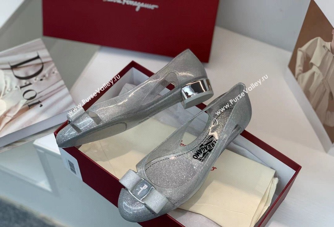 Cheap Sale Ferragamo rubber Jelly ballet flats Silver with Vara Bow (guodong-24012446)