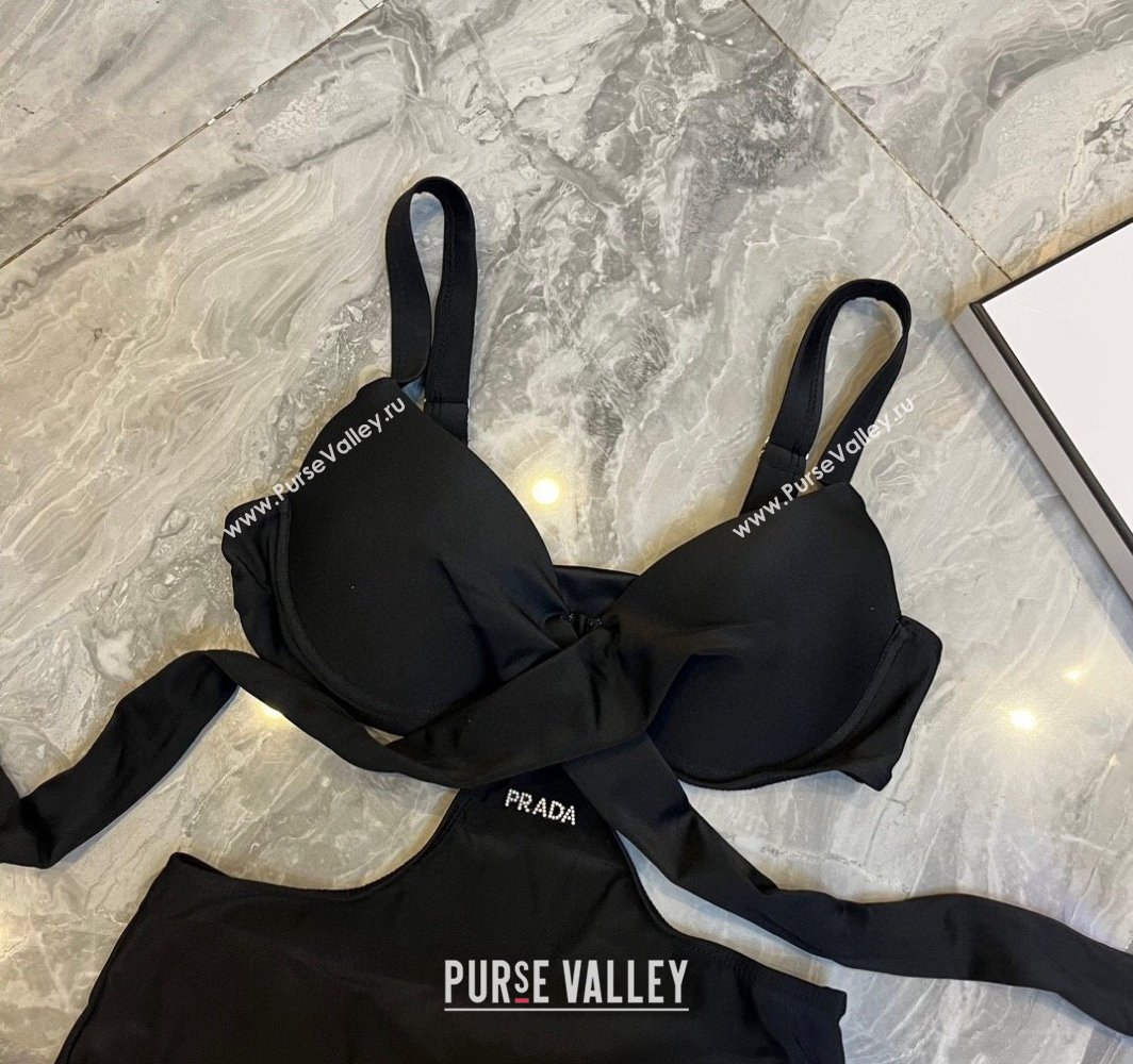 Prada Swimsuit 01 2024 (xmv-240125v23)