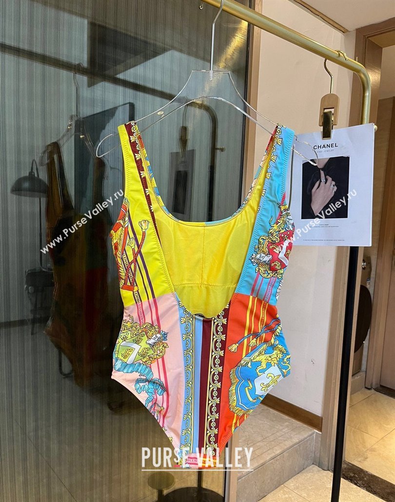 Versace Swimsuit 14 2024 (xmv-240125v14)