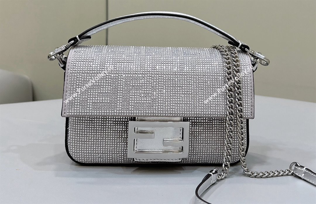 Fendi Mini Baguette Silver leather bag with crystal FF motif (chaoliu-24012610)