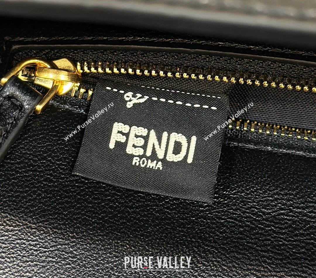 Fendi Medium Baguette Black crocodile leather bag (chaoliu-24012605)