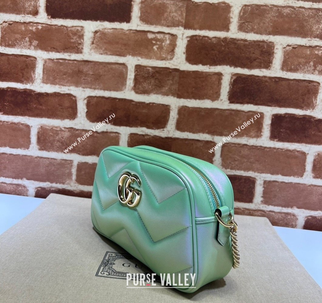 Gucci GG Marmont Small shoulder Camera Bag 447632 iridescent quilted chevron leather Green (dlh-24012642)