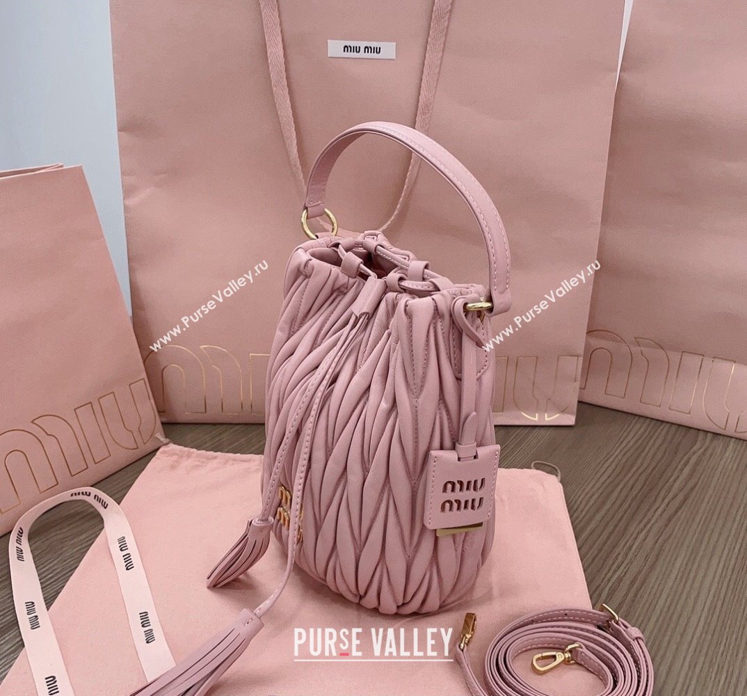 Miu Miu Matelassé nappa leather Bucket Bag 5BE084 Pink (jindong-24013034)