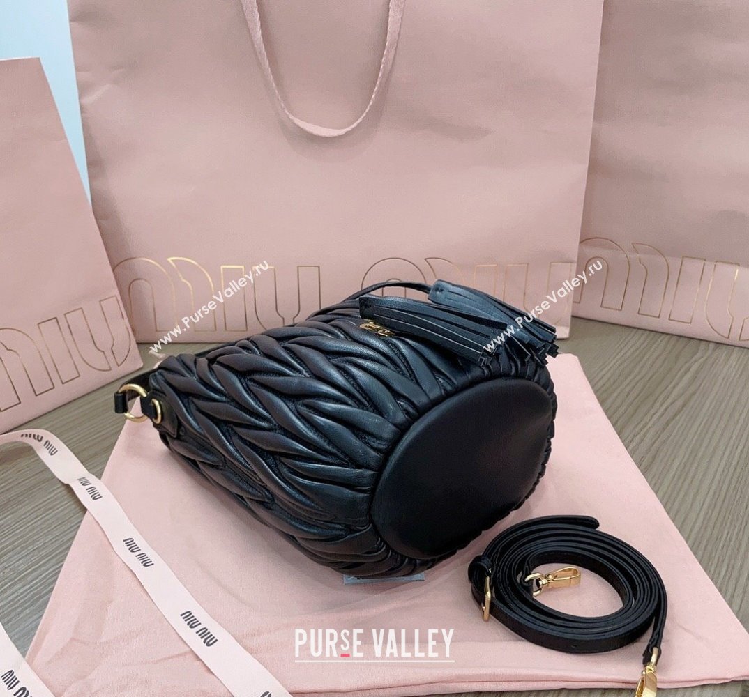 Miu Miu Matelassé nappa leather Bucket Bag 5BE084 Black (jindong-24013031)