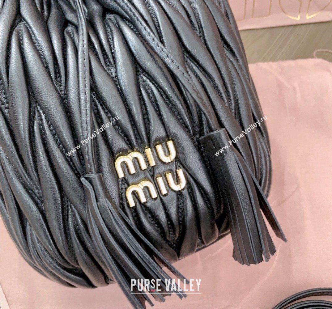 Miu Miu Matelassé nappa leather Bucket Bag 5BE084 Black (jindong-24013031)