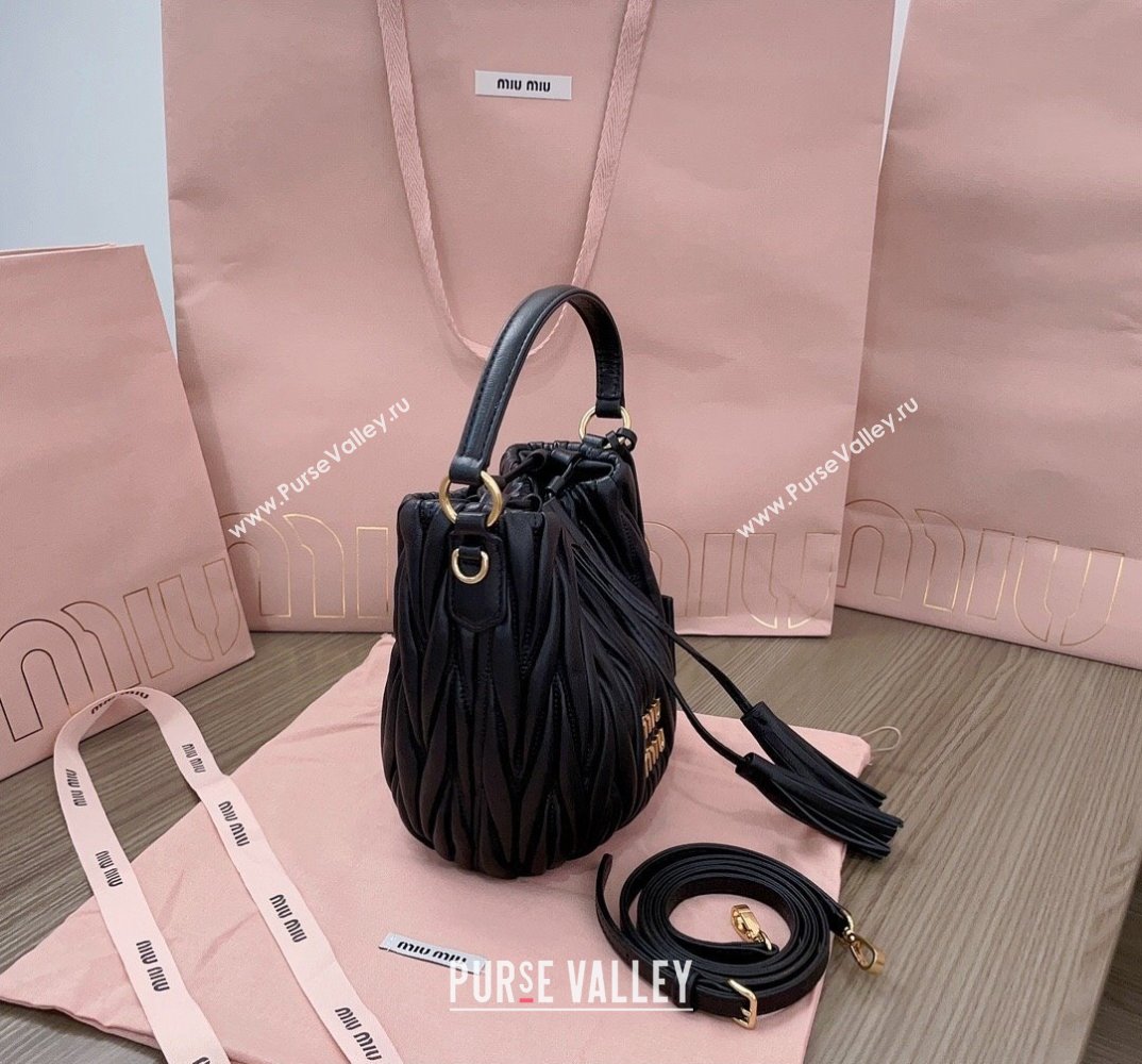 Miu Miu Matelassé nappa leather Bucket Bag 5BE085 Black (jindong-24013035)