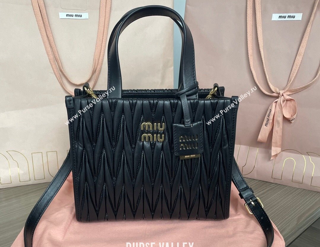 Miu Miu Matelassé nappa leather Handbag 5BG263 Black (jindong-24013042)