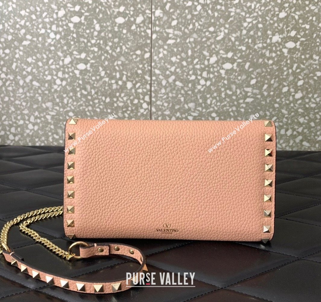 Valentino Rockstud Wallet With Chain in Grainy Calfskin Nude Pink 2024 (liankafo-24020143)