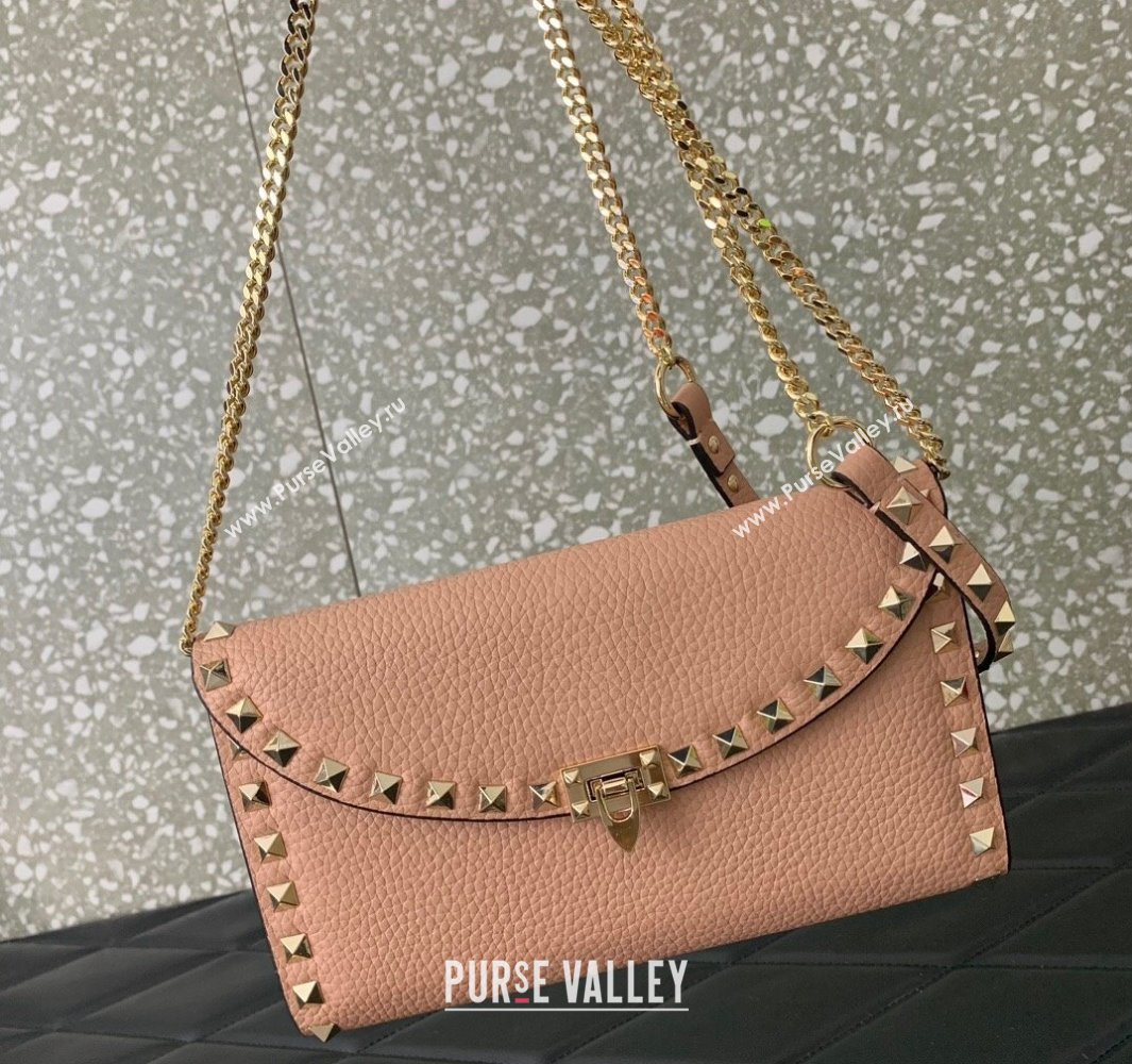 Valentino Rockstud Wallet With Chain in Grainy Calfskin Nude Pink 2024 (liankafo-24020143)