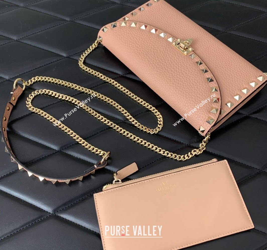 Valentino Rockstud Wallet With Chain in Grainy Calfskin Nude Pink 2024 (liankafo-24020143)