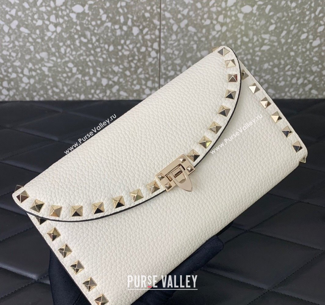 Valentino Rockstud Wallet With Chain in Grainy Calfskin White 2024 (liankafo-24020139)