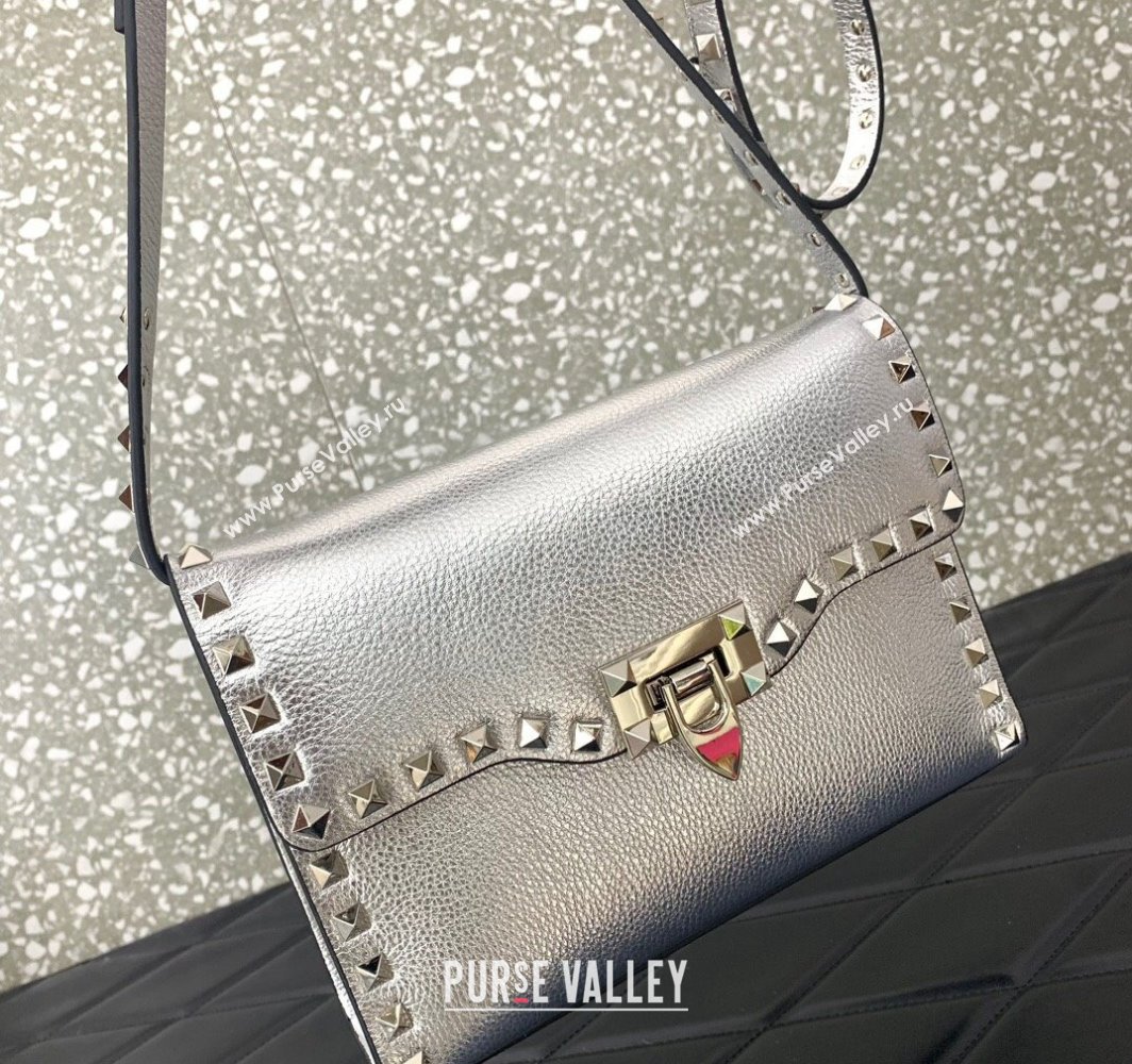Valentino Small Rockstud Crossbody Bag in Grainy Calfskin Silver 2024 (liankafo-24020153)