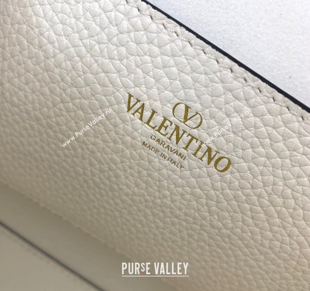 Valentino Small Rockstud Crossbody Bag in Grainy Calfskin White 2024 (liankafo-24020148)