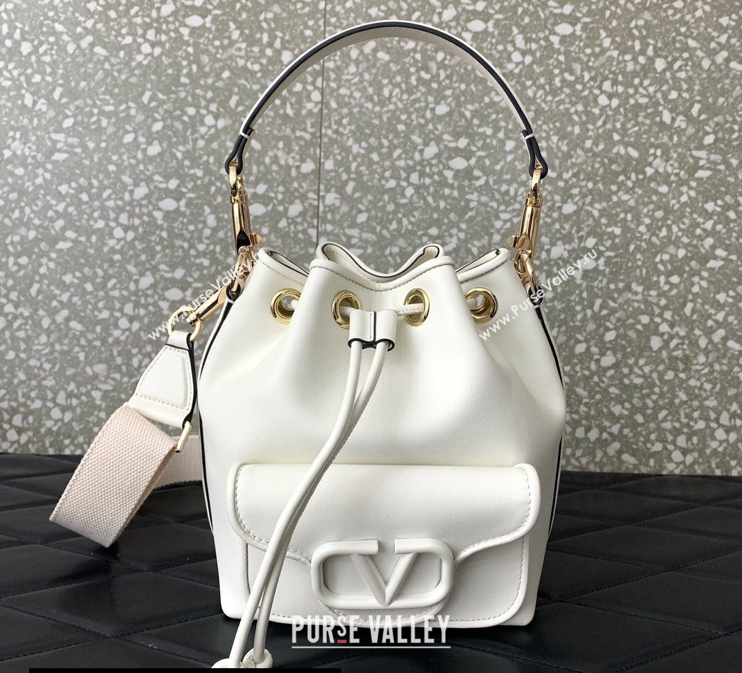 Valentino Locò Bucket Bag In Calfskin Leather White With Enamel Tone-On-Tone Vlogo Signature 2024 (liankafo-24020162)