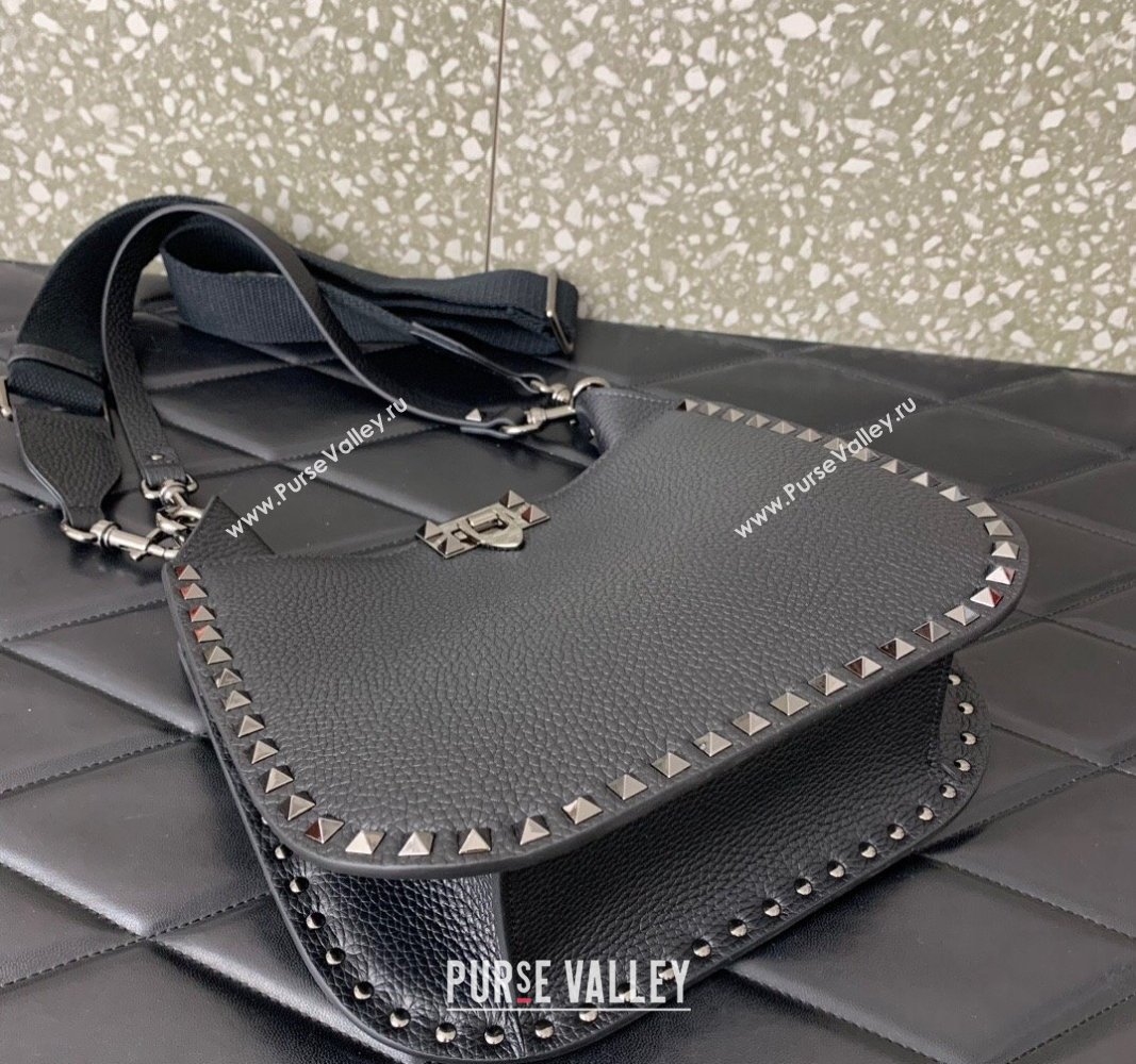 Valentino Rockstud Hobo Bag in Grainy Calfskin Black 2024 (liankafo-24020154)